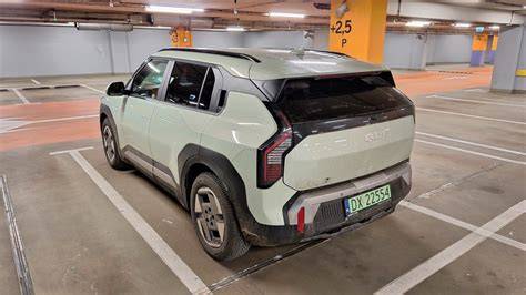kamionfülke tetőklíma álló helyzetben